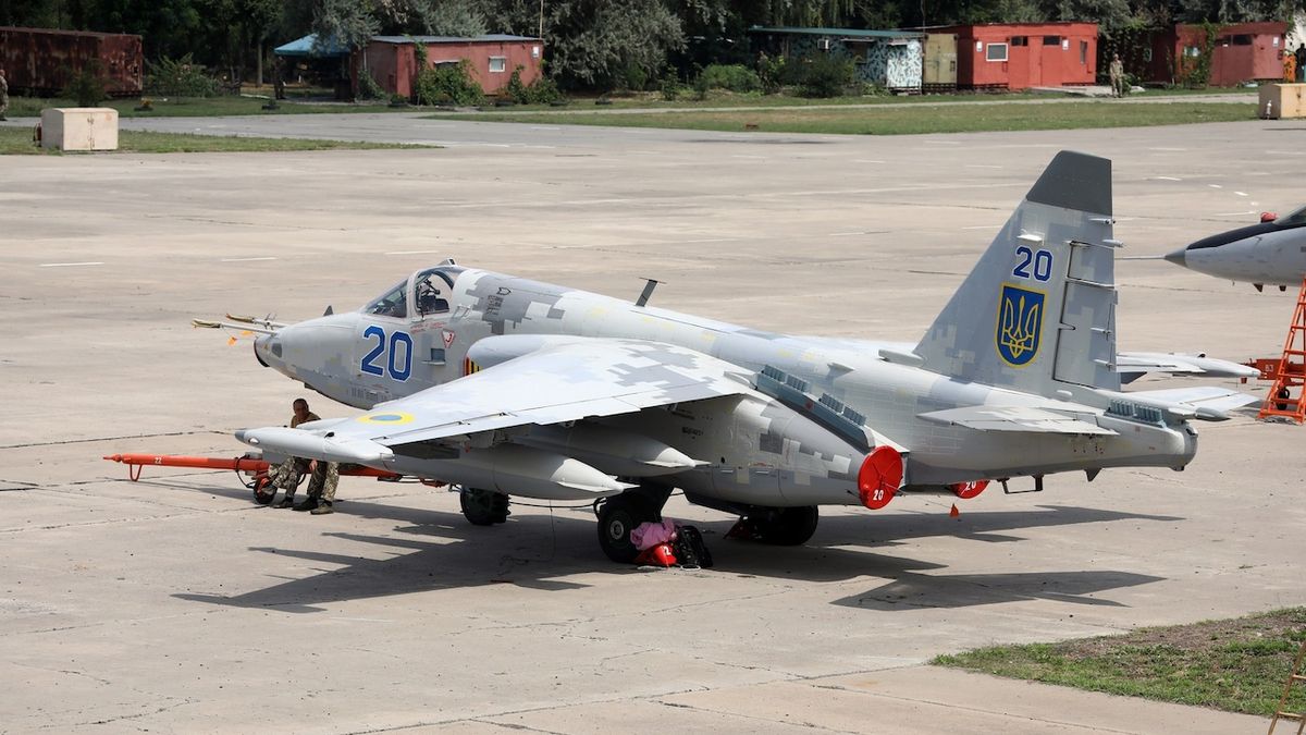 Rusko se opět chlubí zničením ukrajinského letectva, měli v něm bojovat i cizinci